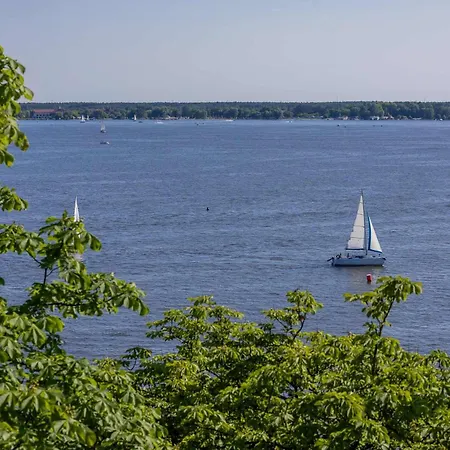 Modern By The With Parking & Sauna In By Renters * Zegrze