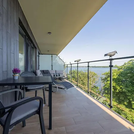 Modern By The With Parking & Sauna In By Renters Apartment Zegrze