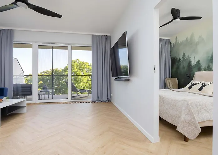 Modern By The With Parking & Sauna In By Renters Zegrze