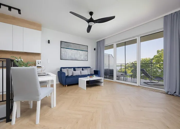 Modern By The With Parking & Sauna In By Renters Apartament Zegrze